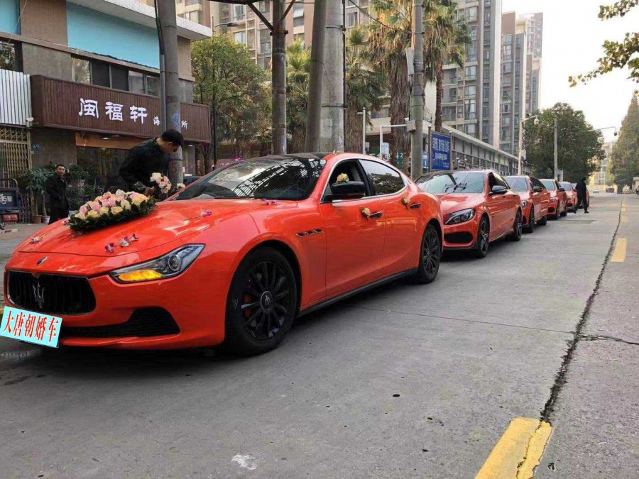武汉租车老品牌大唐朝租车婚礼租车